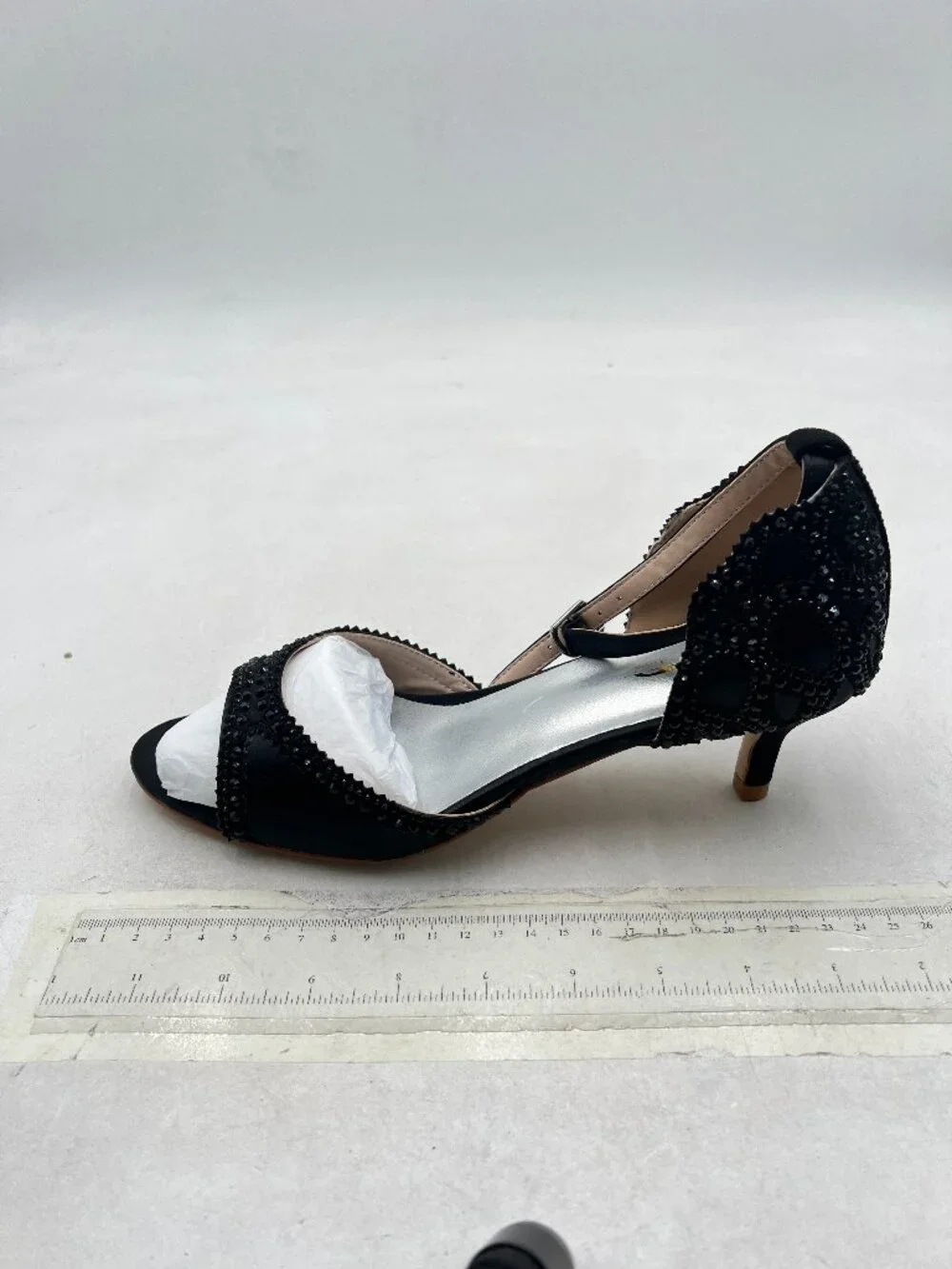 XYD black sandals